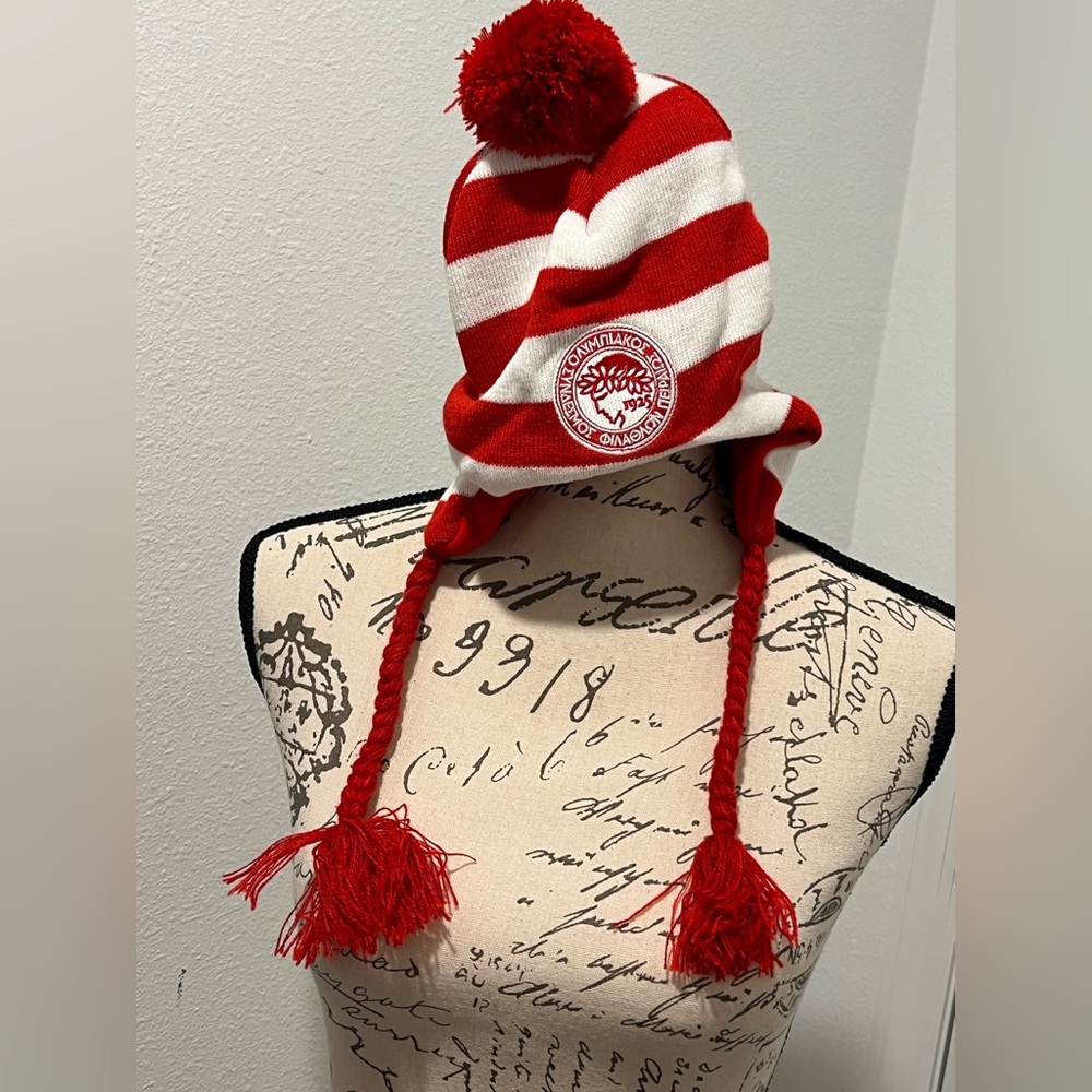 NWT STAMION Red and White Striped Greek Olympic Pom-Pom Winter Hat